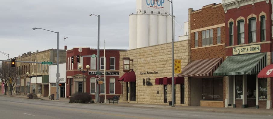 Historic downtown street view of Newkirk, Oklahoma — home of Land Run Distillery's tasting room and offices.